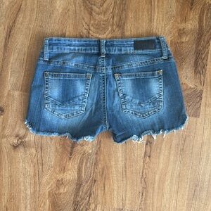 Women’s Daytrip Capricorn Denim Cut Off Shorts. 28